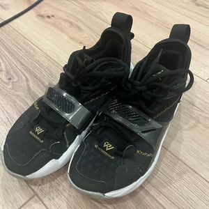 Jordan Why Not Zer0.3 ‘The Family’